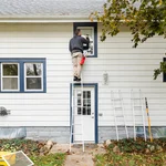 Residential window cleaning service